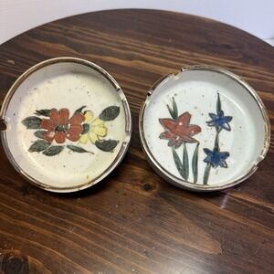OTAGIRI 2 Ashtrays With Flowers Speckled Stoneware Hand Crafted in Japan